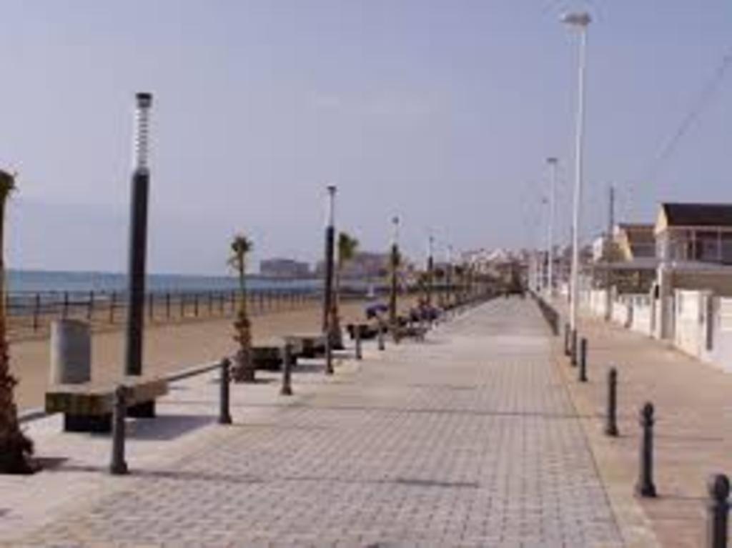 He Cabo Cervera Torrevieja Bagian luar foto